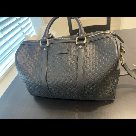 Authentic black Gucci bag - Picture 10 of 10
